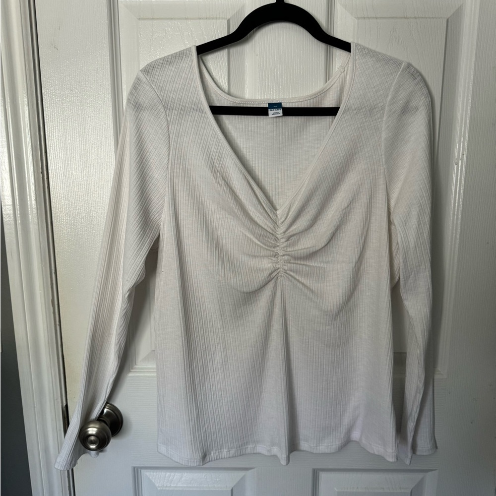 Old Navy Cream Ruched V-Neck Blouse